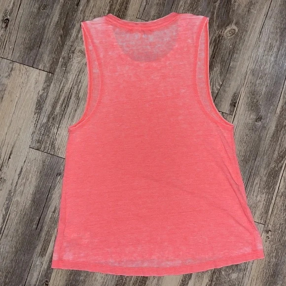 ❗️SALE❗️Express Graphic Tank - Picture 3 of 4